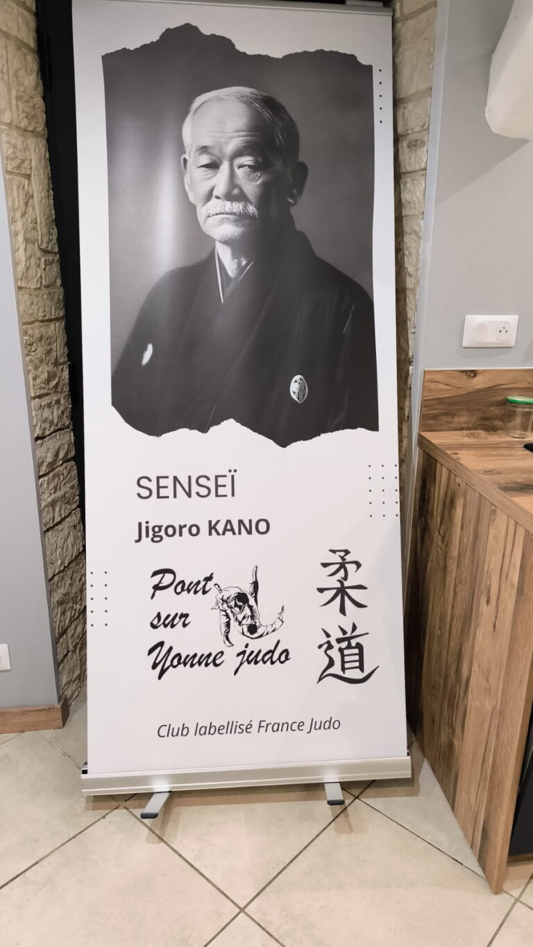 Roll Up Jigoro Kano Judo Pont sur Yonne (2)
